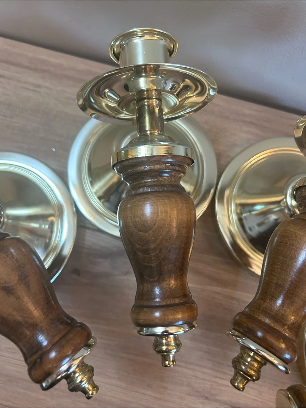 Brass and Brown Wood Wall sconces — Set of 4